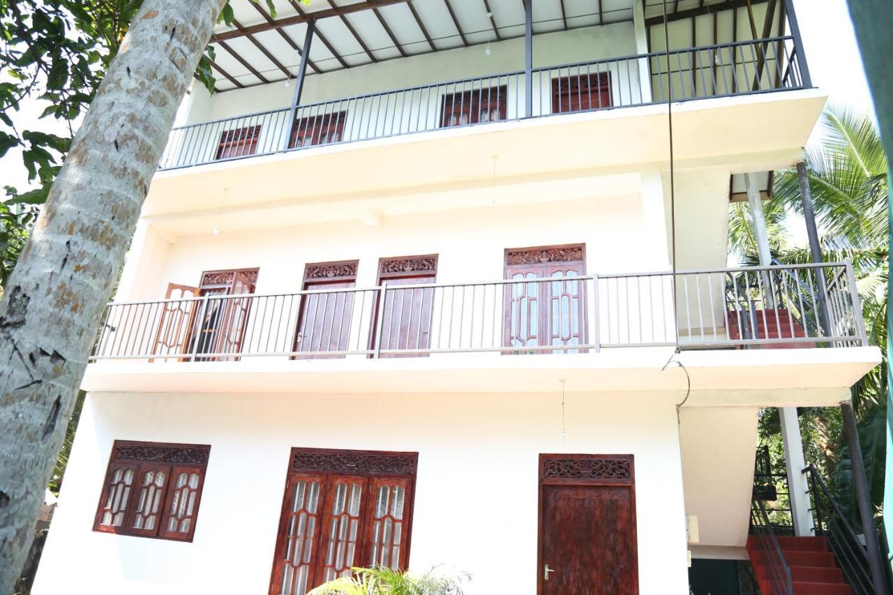 Sumudu Villa Hikkaduwa Exterior foto